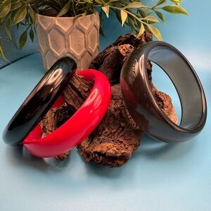 Vintage red, black and gray acrylic? bangles. Great used condition!